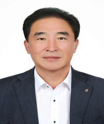 이길운 (李吉雲)