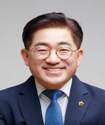 이기형 (李奇衡)
