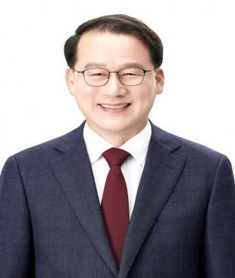 장근호 (張根豪)