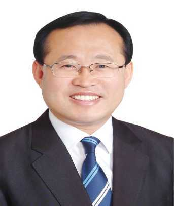 김동찬 (金東贊)