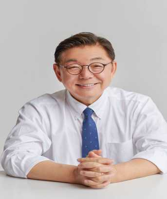 하상용 (河尙容)