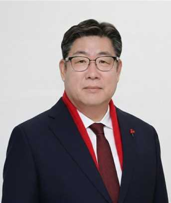 여준기 (呂俊基)