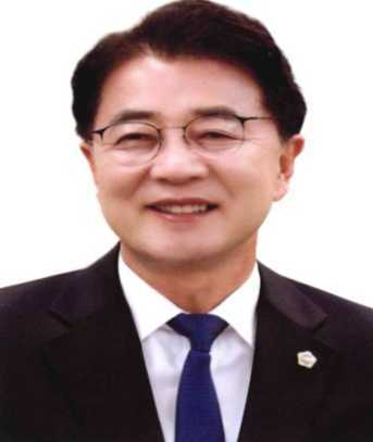 김태균 (金泰均)