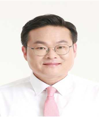 구동오 (具挏五)