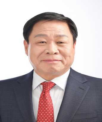 김동칠 (金東七)