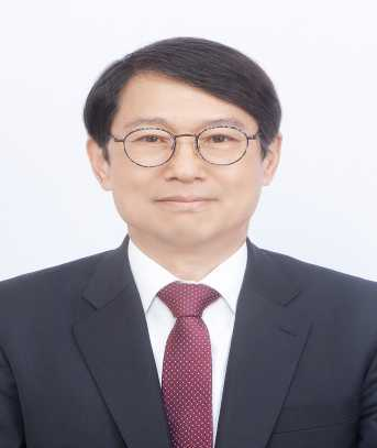 남택욱 (南澤旭)