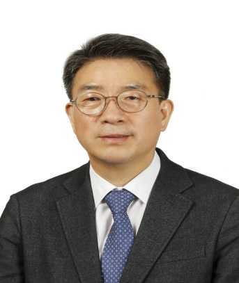 안병윤 (安炳玧)