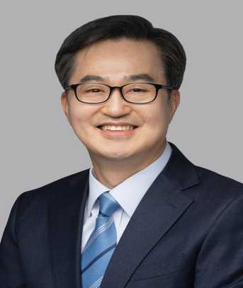 김동연 (金東兗)