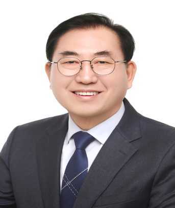 나용찬 (羅勇燦)