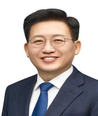 강태웅 (姜泰雄)