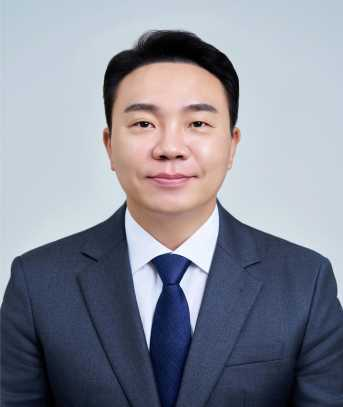 배강민 (裵江珉)