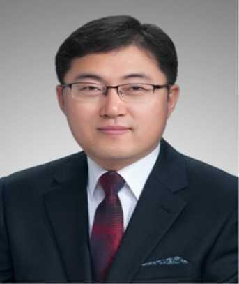 김진웅 (金振雄)