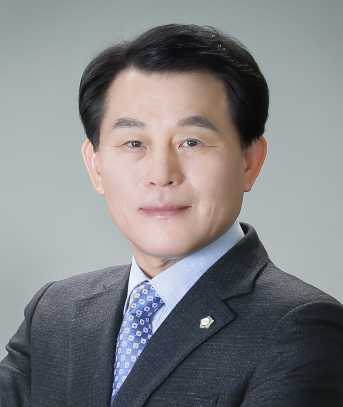 심우창 (沈愚昌)