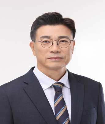 최원용 (崔元鎔)