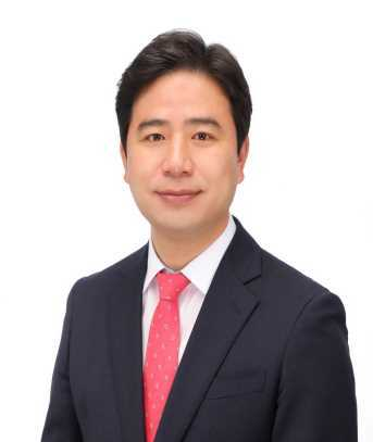 신영호 (申榮鎬)